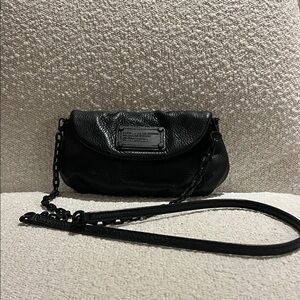 Marc Jacobs Elegant Black Crossbody Bag